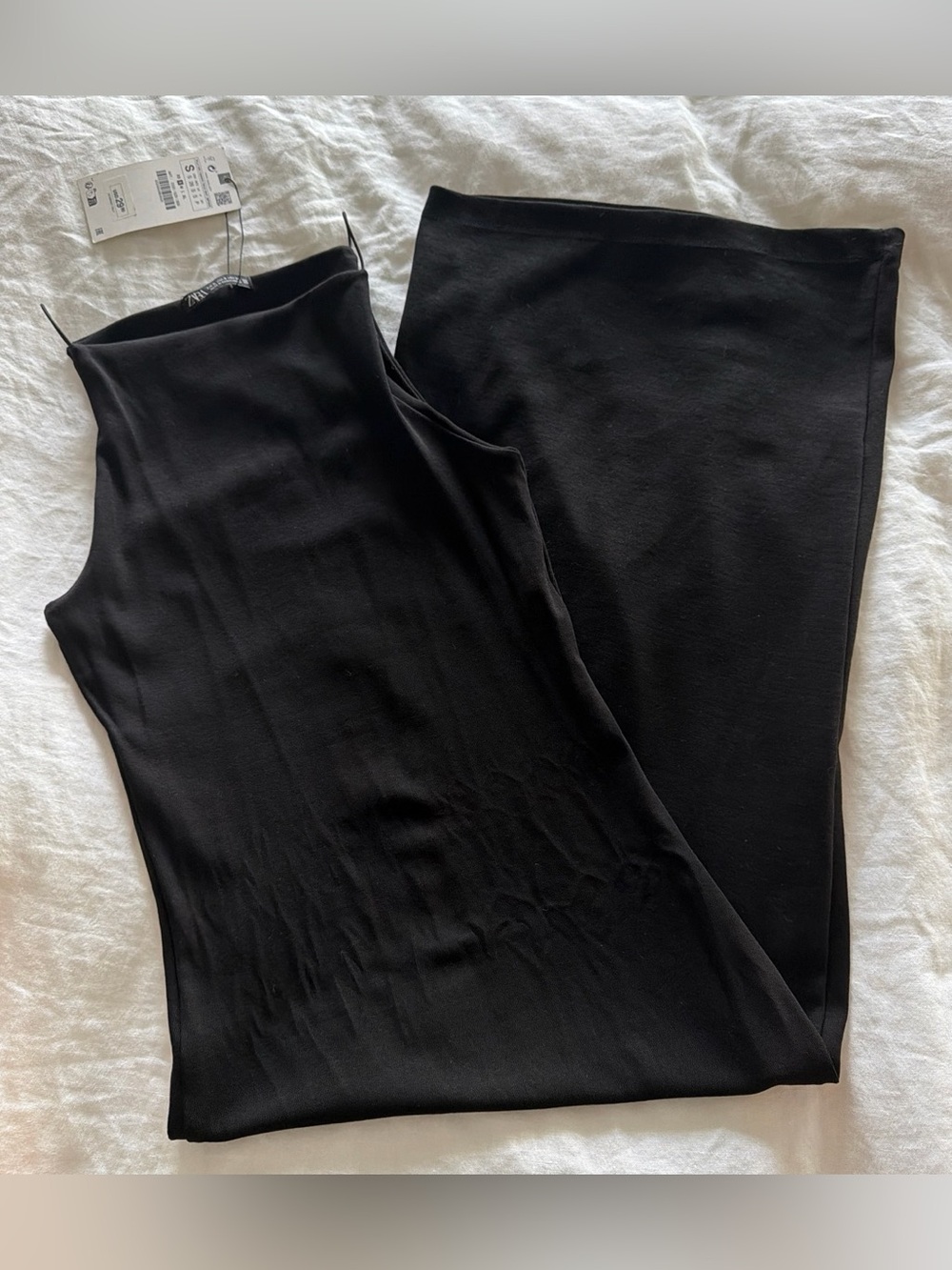 NWT ZARA Black High-Neck Sleeveless Top